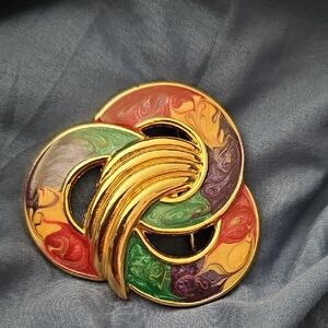 Vibrant Red and Green Spiral Belt with Celtic Design